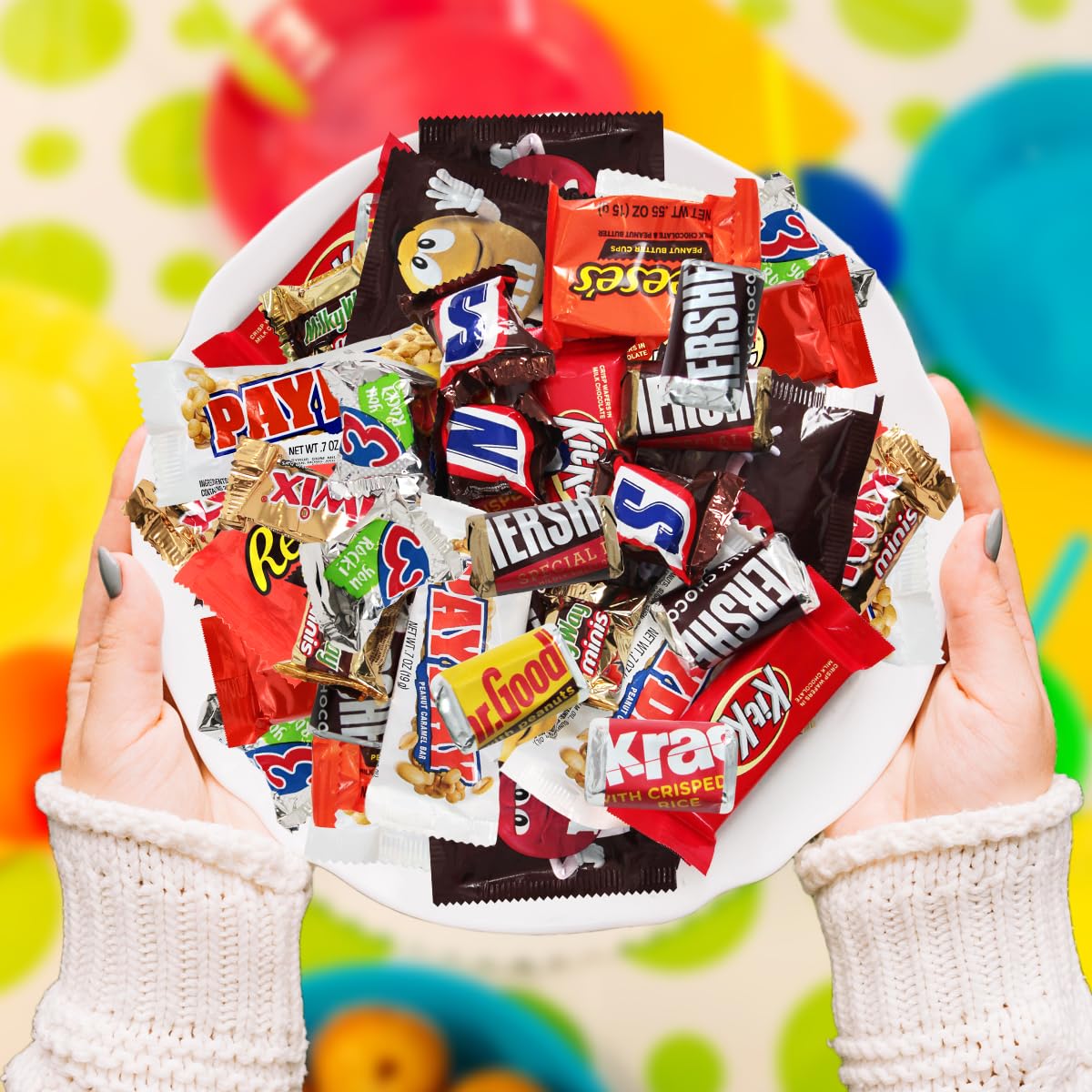 Assorted Chocolate Candy Mix - Individually Wrapped Chocolates - 2lb Bulk Variety Pack for Snacking, Sharing, and Gifting - Ideal for Home, Office, and Events